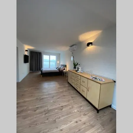 Pod Vezou 2 Apartment